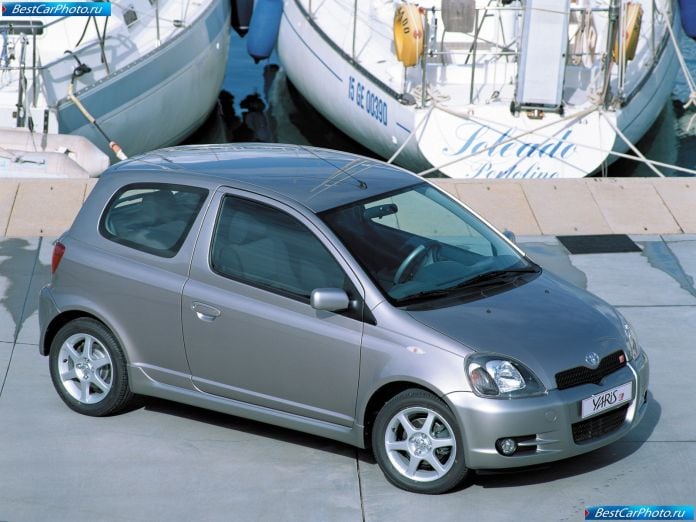 2001 Toyota Yaris T Sport - фотография 5 из 14