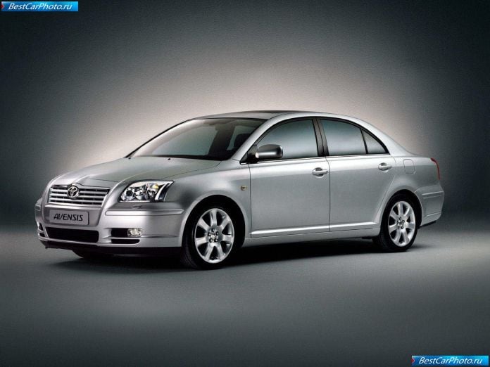 2003 Toyota Avensis Sedan - фотография 4 из 14
