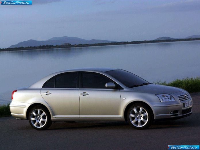 2003 Toyota Avensis Sedan - фотография 6 из 14