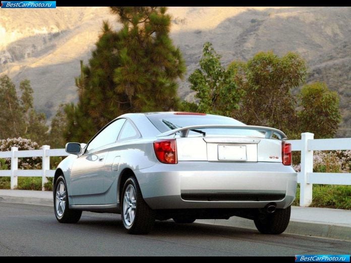 2003 Toyota Celica Gts - фотография 9 из 15