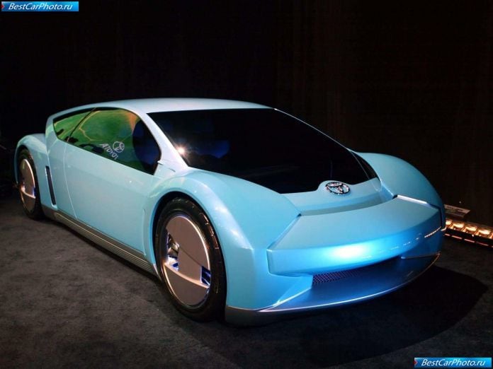 2003 Toyota Fines Fuelcell Concept - фотография 3 из 12