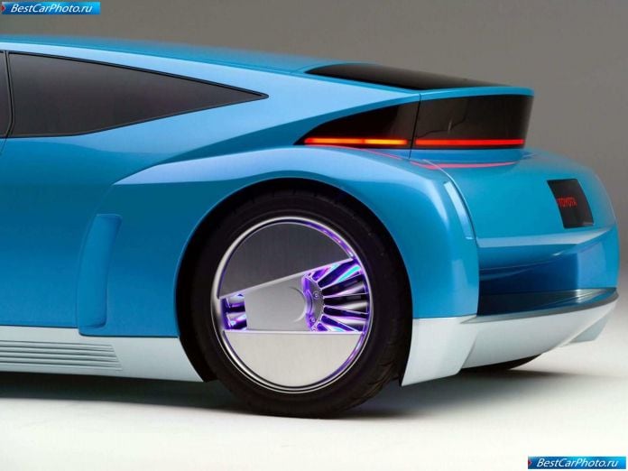 2003 Toyota Fines Fuelcell Concept - фотография 10 из 12