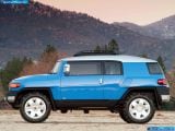 toyota_2003-fj_cruiser_concept_1600x1200_008.jpg