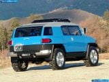 toyota_2003-fj_cruiser_concept_1600x1200_010.jpg