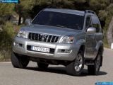 toyota_2003-land_cruiser_3d_1600x1200_010.jpg