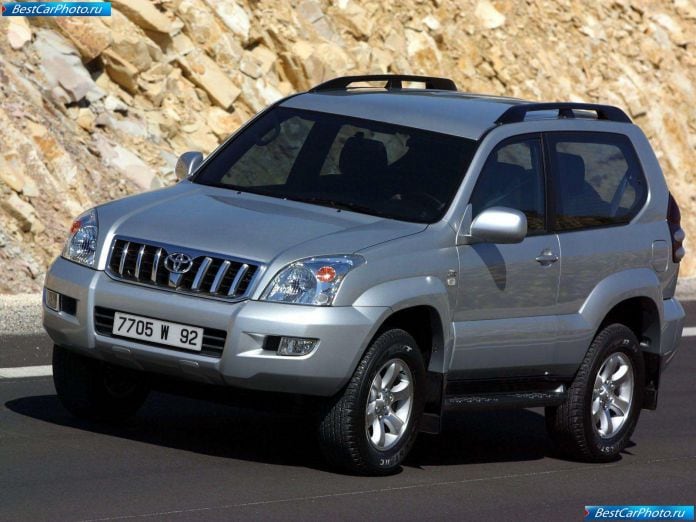 2003 Toyota Land Cruiser 3d - фотография 16 из 58