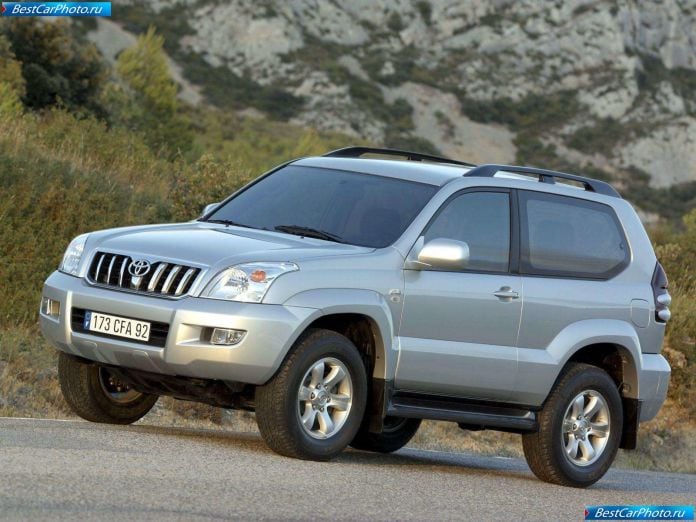 2003 Toyota Land Cruiser 3d - фотография 27 из 58