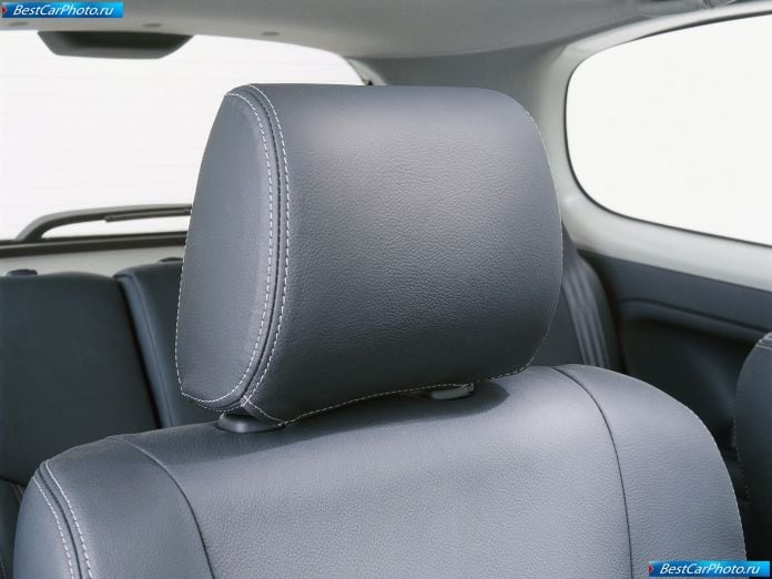 2003 Toyota Yaris - фотография 52 из 67