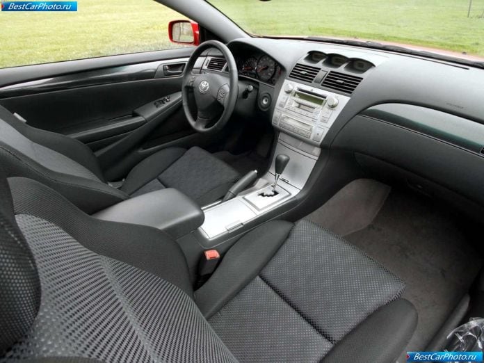 2004 Toyota Camry Solara Coupe - фотография 17 из 22