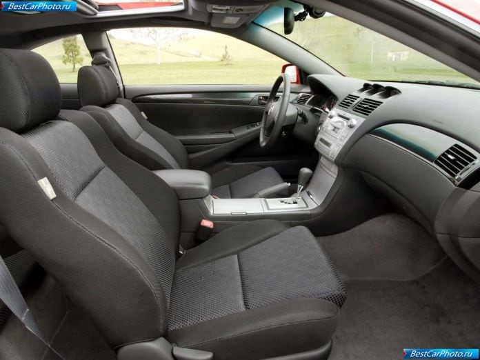 2004 Toyota Camry Solara Coupe - фотография 18 из 22