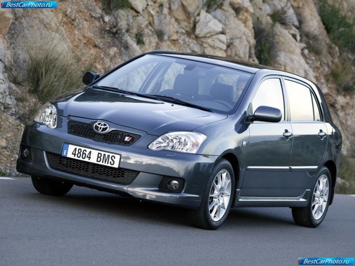 2004 Toyota Corolla - фотография 11 из 125
