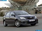 toyota_2004-corolla_1600x1200_013.jpg