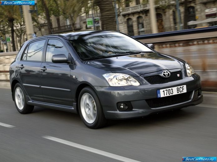 2004 Toyota Corolla - фотография 16 из 125