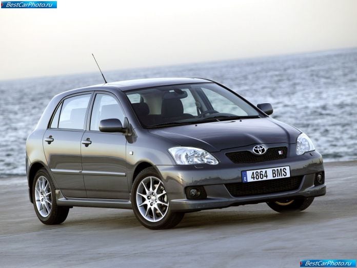 2004 Toyota Corolla - фотография 33 из 125