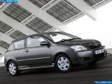 toyota_2004-corolla_1600x1200_046.jpg