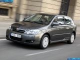 toyota_2004-corolla_1600x1200_047.jpg