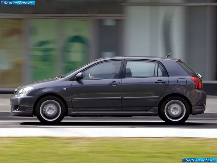 2004 Toyota Corolla - фотография 57 из 125