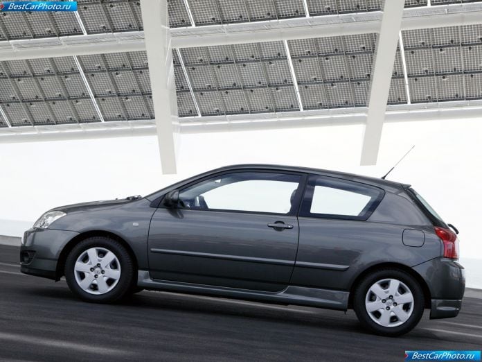 2004 Toyota Corolla - фотография 60 из 125