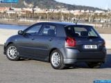 toyota_2004-corolla_1600x1200_073.jpg
