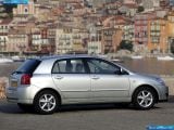 toyota_2004-corolla_1600x1200_088.jpg