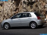toyota_2004-corolla_1600x1200_090.jpg