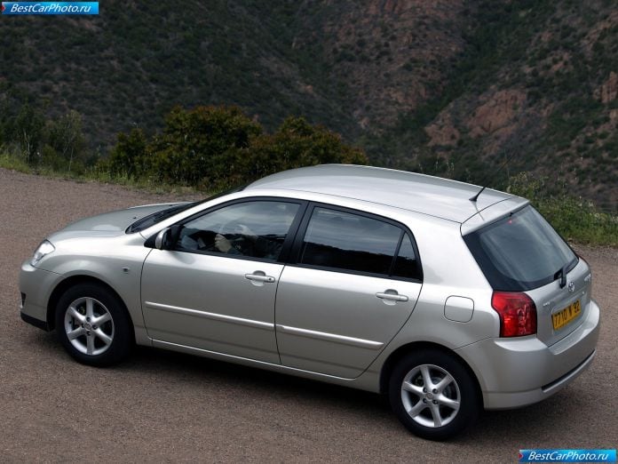 2004 Toyota Corolla - фотография 93 из 125