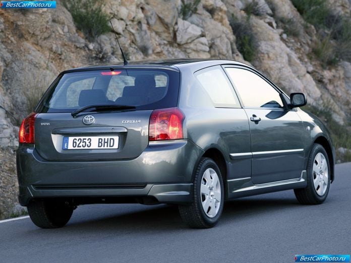 2004 Toyota Corolla - фотография 103 из 125