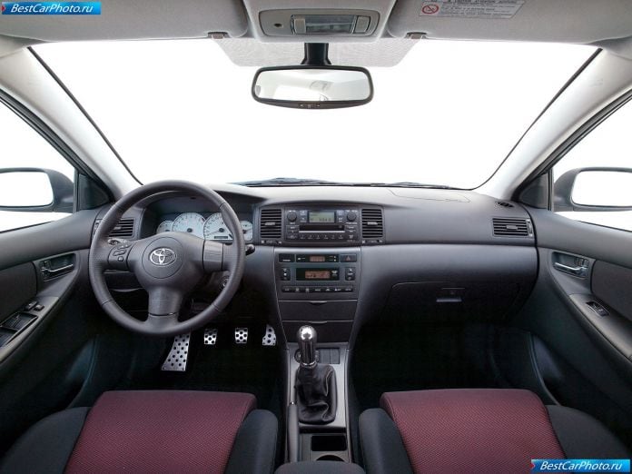 2004 Toyota Corolla - фотография 104 из 125