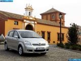 toyota_2004-corolla_verso_d4d_1600x1200_011.jpg