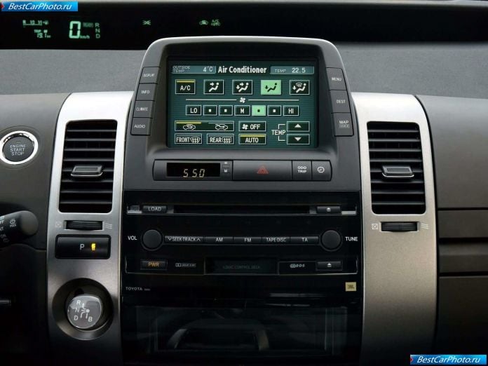 2004 Toyota Corolla Verso D4d - фотография 69 из 81