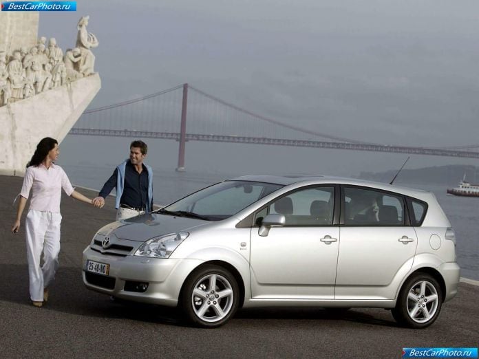 2004 Toyota Corolla Verso Vvti - фотография 20 из 110