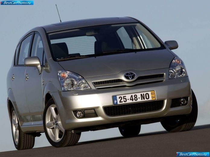 2004 Toyota Corolla Verso Vvti - фотография 24 из 110