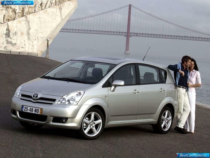 2004 Toyota Corolla Verso Vvti - фотография 43 из 110