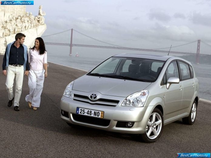 2004 Toyota Corolla Verso Vvti - фотография 45 из 110