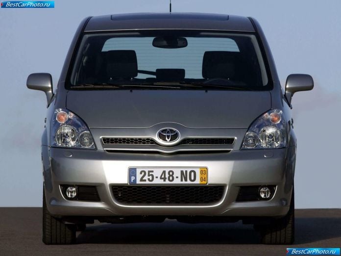 2004 Toyota Corolla Verso Vvti - фотография 52 из 110