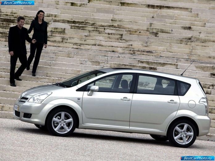 2004 Toyota Corolla Verso Vvti - фотография 53 из 110