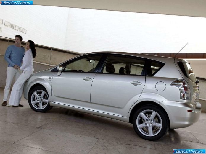 2004 Toyota Corolla Verso Vvti - фотография 59 из 110