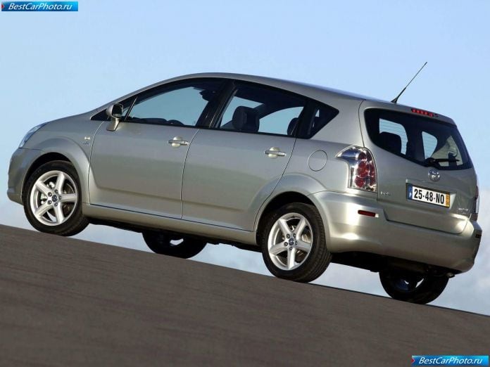 2004 Toyota Corolla Verso Vvti - фотография 62 из 110