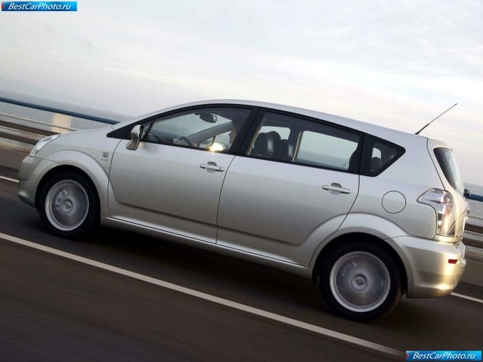 2004 Toyota Corolla Verso Vvti - фотография 64 из 110