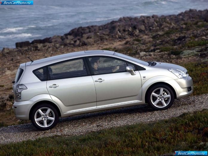 2004 Toyota Corolla Verso Vvti - фотография 69 из 110