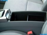 toyota_2004-prius_1600x1200_039.jpg