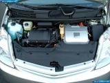 toyota_2004-prius_1600x1200_041.jpg
