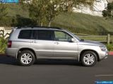 toyota_2005-highlander_hybrid_1600x1200_010.jpg