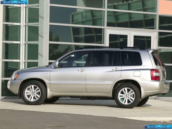 2005 Toyota Highlander Hybrid - фотография 15 из 21