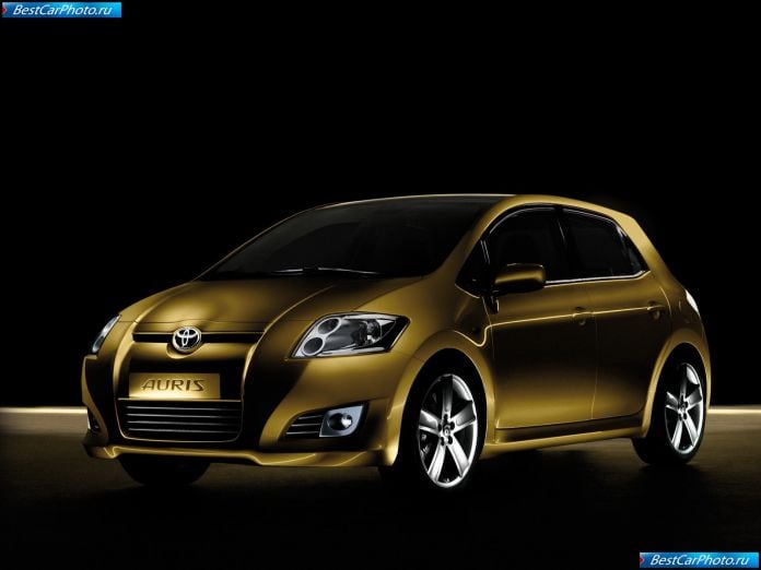 2006 Toyota Auris Space Concept - фотография 1 из 15