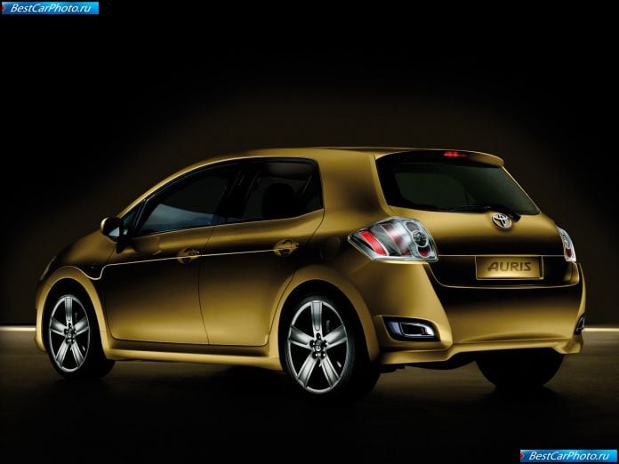 2006 Toyota Auris Space Concept - фотография 4 из 15