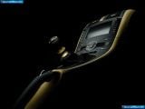 toyota_2006-auris_space_concept_1600x1200_008.jpg