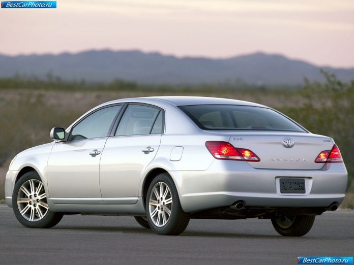 2006 Toyota Avalon Limited - фотография 13 из 34