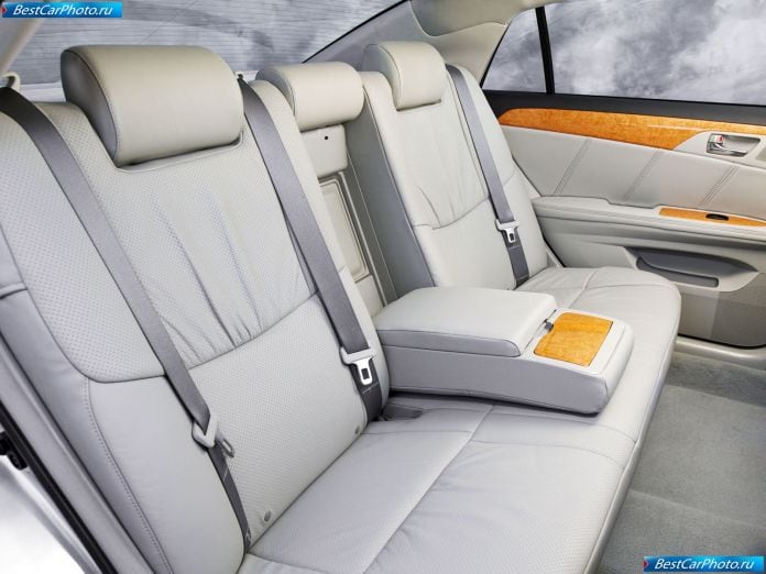 2006 Toyota Avalon Limited - фотография 16 из 34