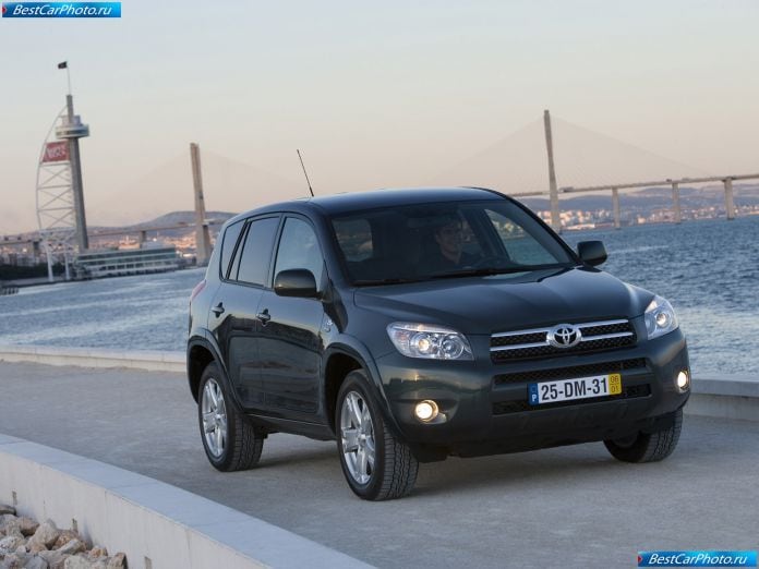 2006 Toyota Rav4 - фотография 44 из 77